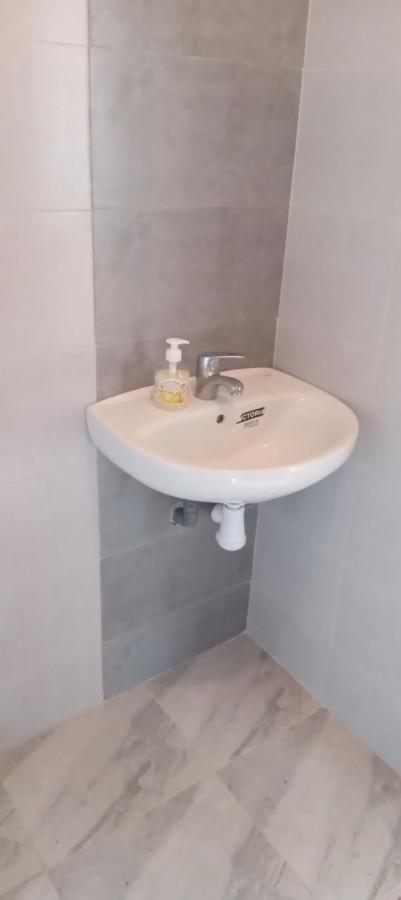 Appartement Pres De Casanearshore Et L'Ofppt Casablanca Exterior photo